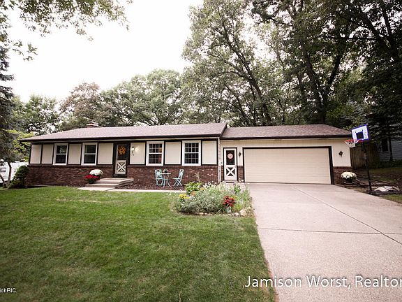 3rd image of 2339 Elderwood Dr NW