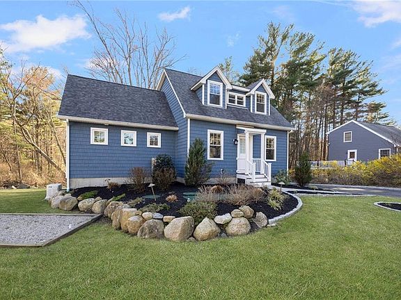 2nd image of 30 Tiffany Rd