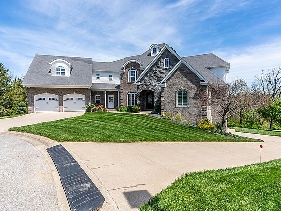 2nd image of 197 Plantation Dr