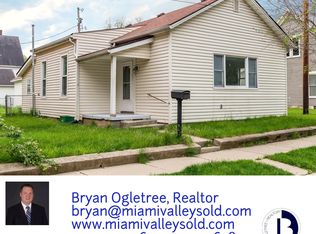 112 W Walnut St, Tipp City, OH 45371
