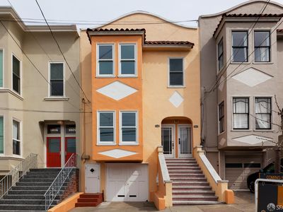 1209 Sanchez St, San Francisco, CA, 94114