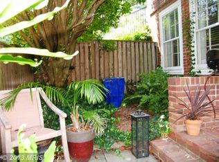 3319 S Wakefield St, Arlington, VA 22206