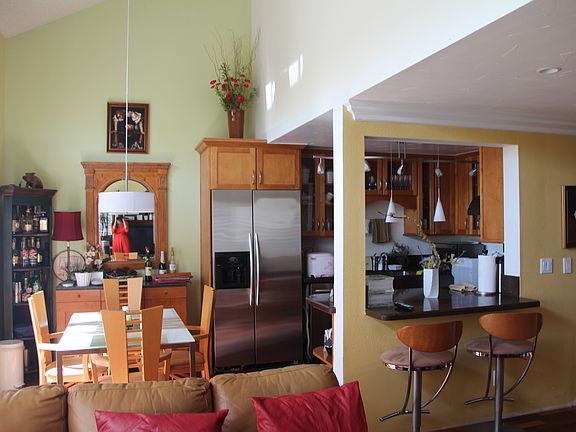 5th image of 2874 Casey St #A