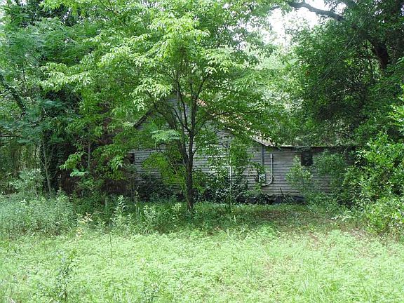 4th image of 3397 NE Juniper Dr