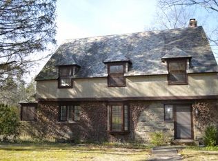402 Cayuga Heights Rd, Ithaca, NY 14850