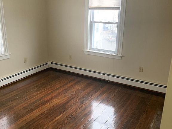 2nd image of 132 Gesler St #4