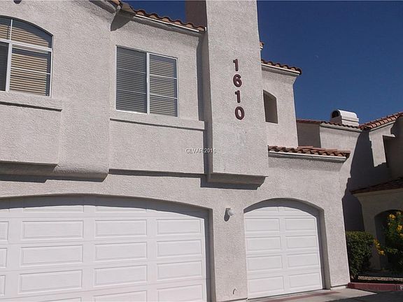 2nd image of 1610 Davilla St Unit 203