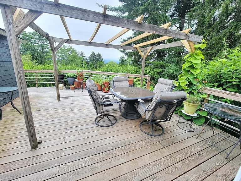 4813 Route 9G — Photo 2