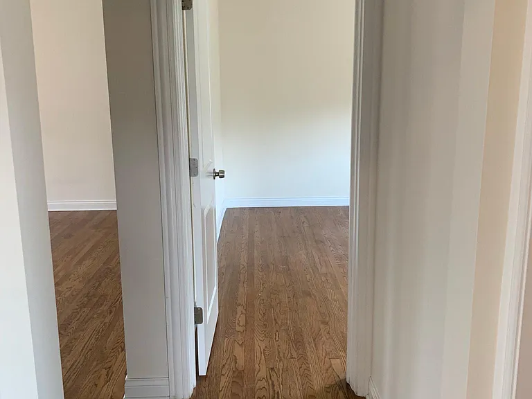 4941 W Medill Ave #2 — Photo 10