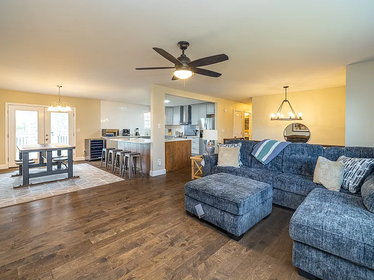 6200 Flaherty Rd — Photo 6