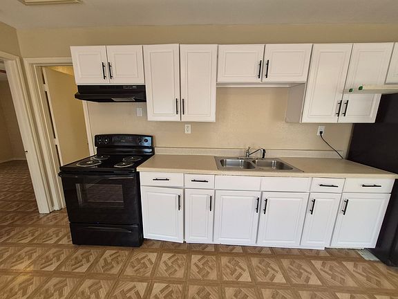 5th image of 1016 Blanco Rd APT 203