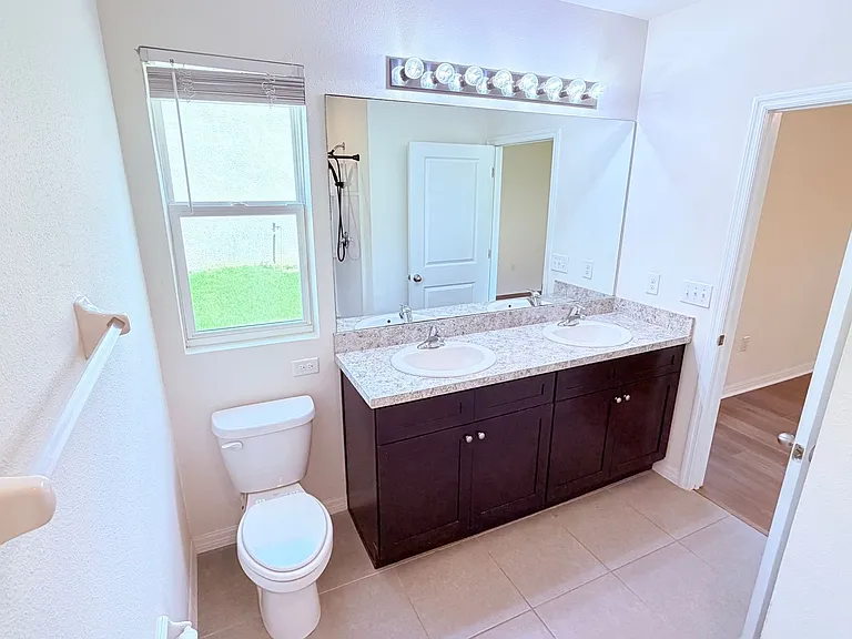 9803 Pepper Tree Pl — Photo 10