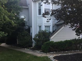 89 Harlow Cir, Ambler, PA 19002