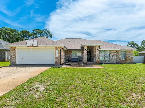 2056 Sundown Dr, Navarre, FL 32566