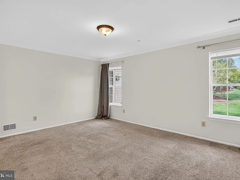 324 Tuvira Ln — Photo 16