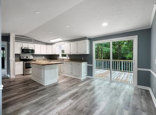 136 Warrior Dr, Elloree, SC 29047