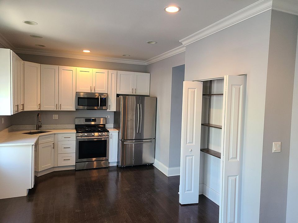 1st image of 3651 W School St #1