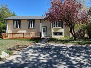 1225 Harris Cir, Rawlins, WY 82301