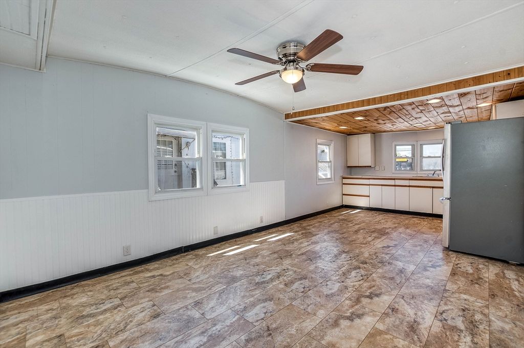 2 Depot St #2, Wareham, MA - More