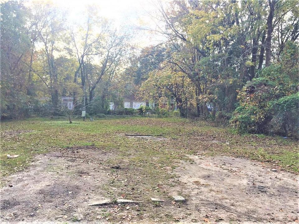 2nd image of 1923 Harper St