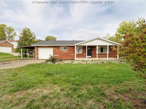 5303 Koontz Pl, Cross Lanes, WV 25313