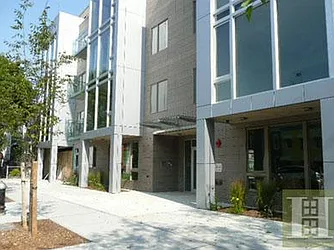 583 Sixth Avenue in Park Slope