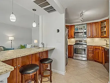 13 Franklin Pl #13-13-6D — Photo 10