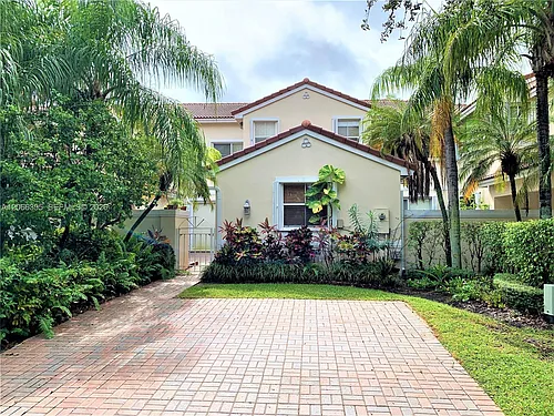 1130 Buttonwood Ln #- Photo 1