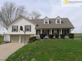 1019 Wyckwood Ct, Liberty, MO 64068