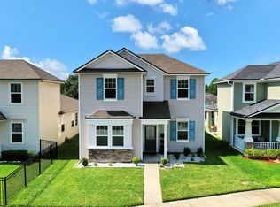 322 Vineyard Ln, Orange Park, FL 32073
