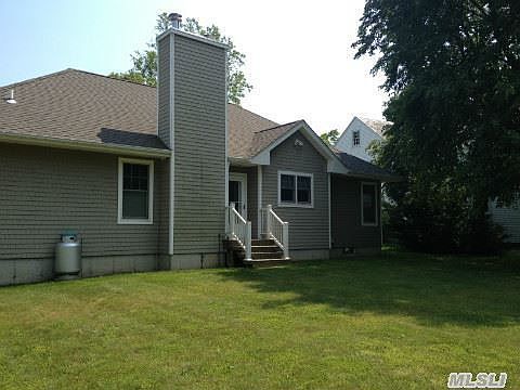 2nd image of 184 Hubbard Ave