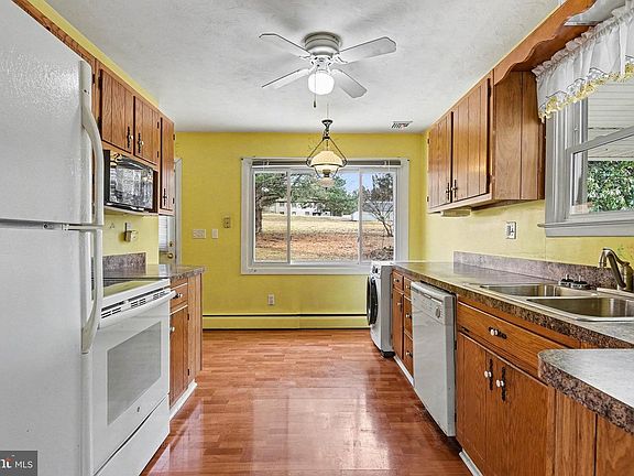 5th image of 730 Shady Dr