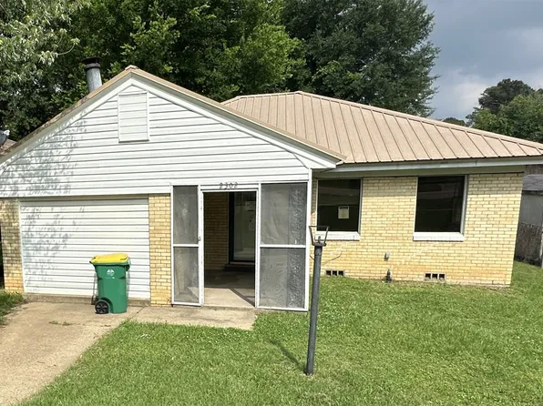 2302 N Akin St, Texarkana, TX 75501