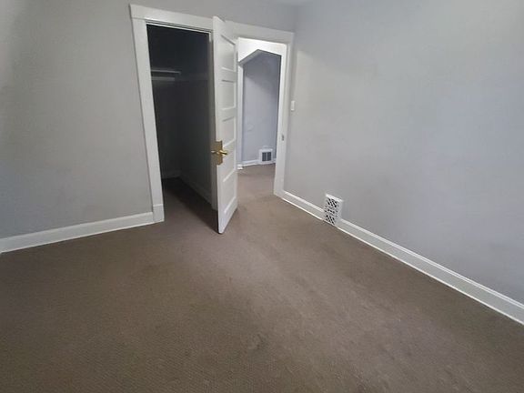 5th image of 8727-8729 W Maple St