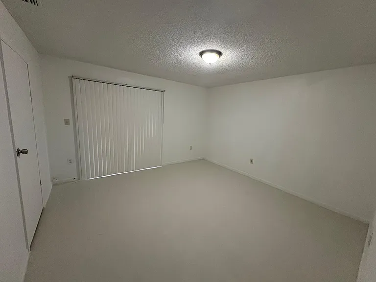 3443 Kelly Ct — Photo 13