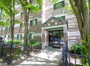 276 Chestnut Hill Ave APT 14, Brighton, MA 02135