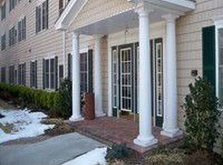 22 Heritage Woods, Wallingford, CT 06492