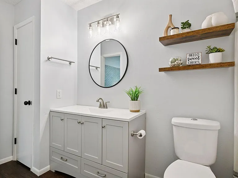 1042 Pontiac Ln #1042 — Photo 18