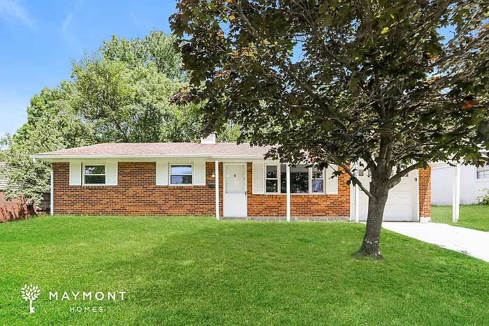694 Castro Ln — Photo 1
