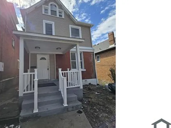 257 Travella Blvd, Pittsburgh, PA 15235