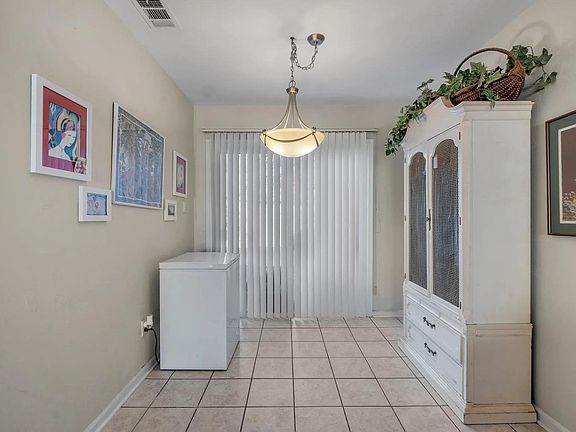 5th image of 2504 Prest Ct #2