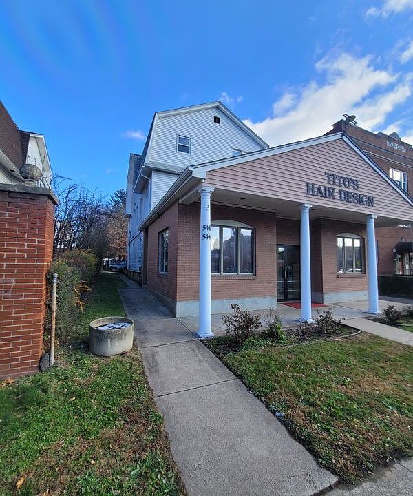 1st image of 544 Franklin Ave Unit 2