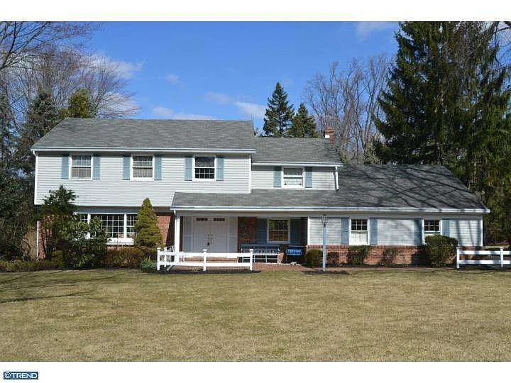 3514 Walsh Ln photo 1