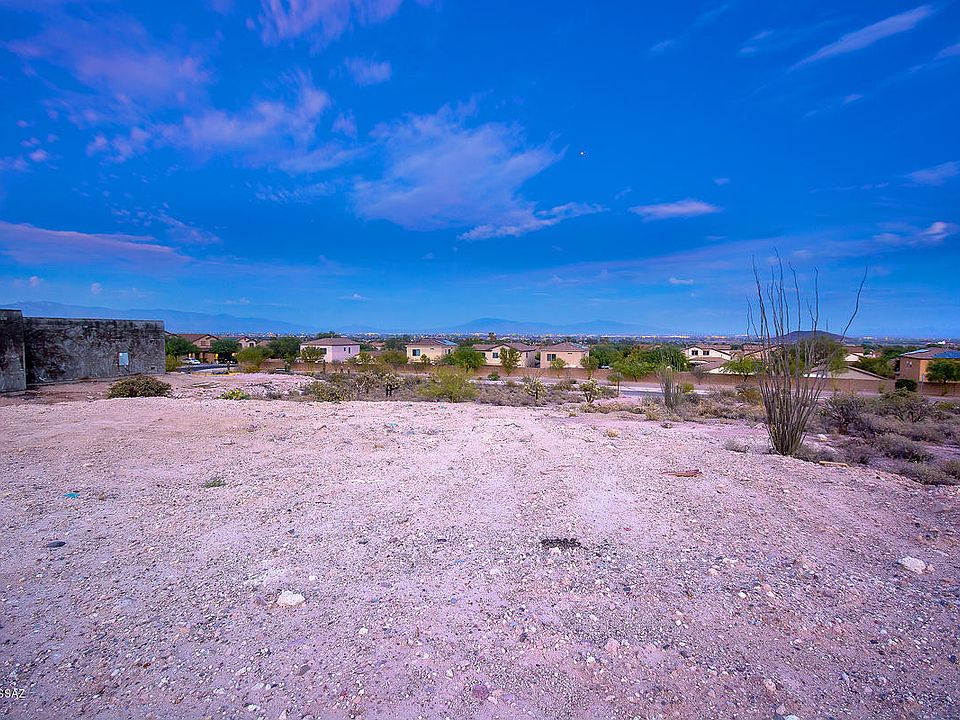 2nd image of 6320 S Sorrel Ln #742