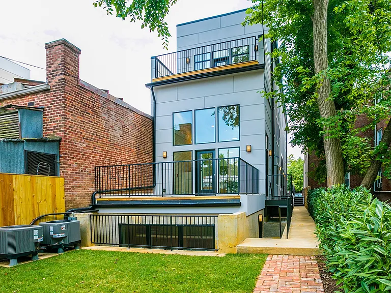 215 Upshur St NW #1 — Photo 11