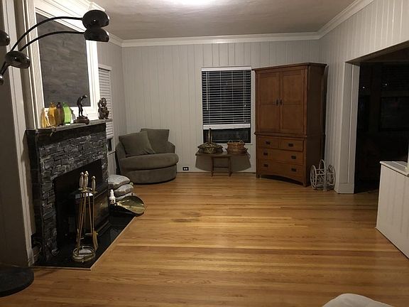 4th image of 62 Ohio Ave