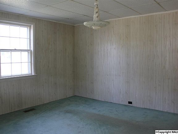 3rd image of 505 Railroad Ave