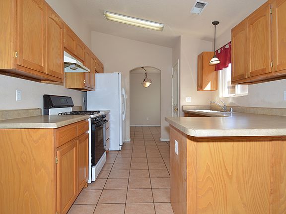 3rd image of 2315 Big Pine Dr NW