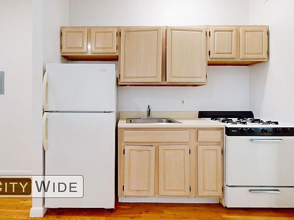 3rd image of 18 W 108th St APT 1A