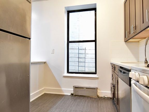 3rd image of 120 W 116th St #4BB